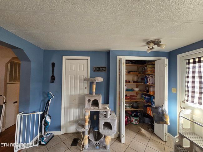 406 Holmes St, House other with 4 bedrooms, 2 bathrooms and null parking in Jonesville VA | Image 24