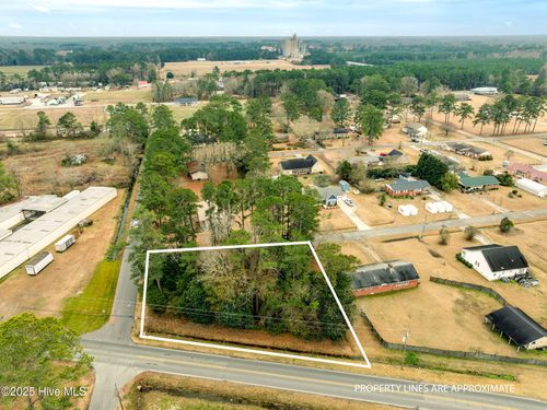 1 E Charity Rd, Rose Hill, NC, 28458 | Card Image