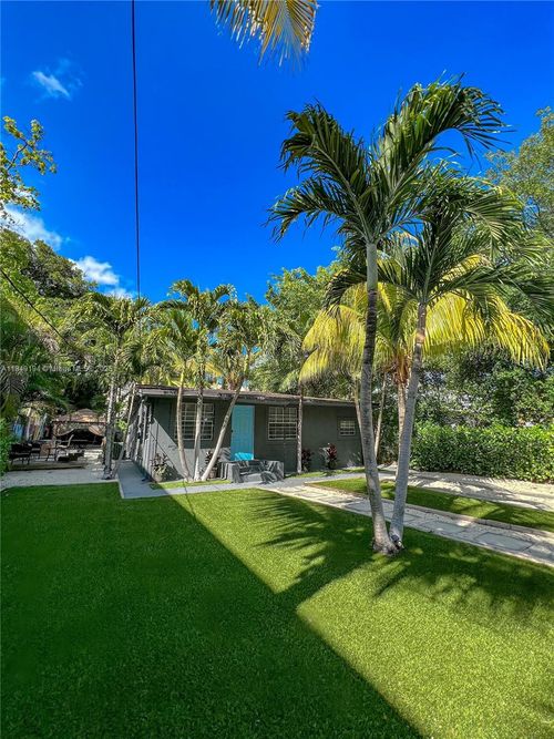 337-337 Nw 34th St, Miami, FL, 33127-3426 | Card Image
