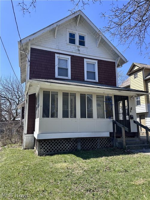 484 Homer Ave, Akron, OH, 44320-2202 | Card Image