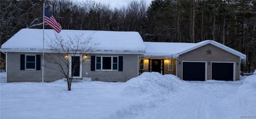 10984 Blanchard Rd, Holland, NY, 14080-9624 | Card Image