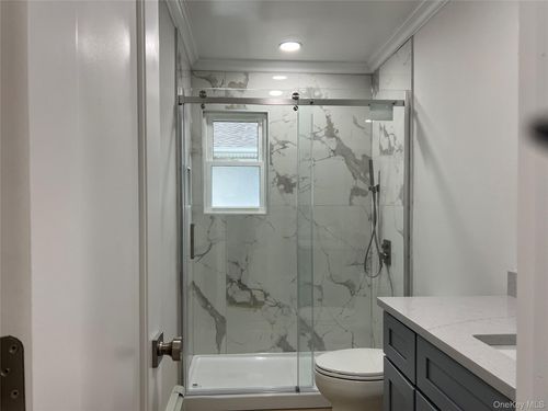 683 Old Bethpage Rd, Old Bethpage, NY, 11804-1236 | Card Image