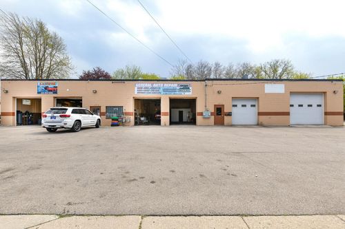 1329 43rd Street, Kenosha, WI, 53140 | Card Image