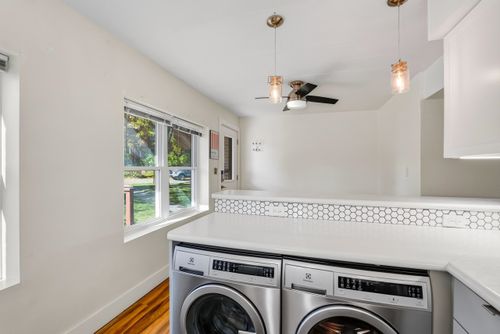 20 Sherman Terrace, Madison, WI, 53704 | Card Image