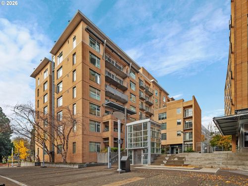 714-701 Columbia St, Vancouver, WA, 98660-3449 | Card Image