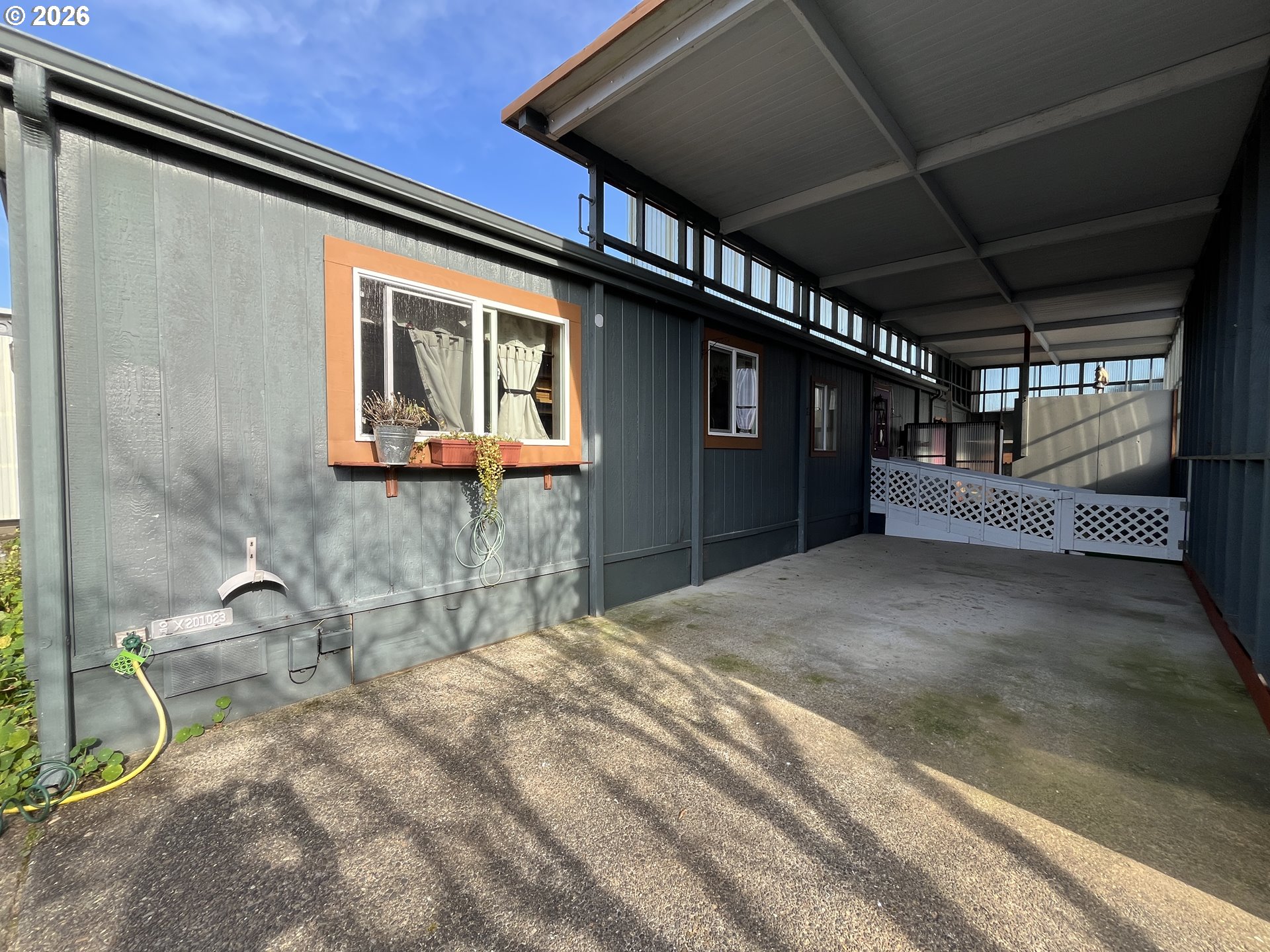 Residential in Reedsport 4