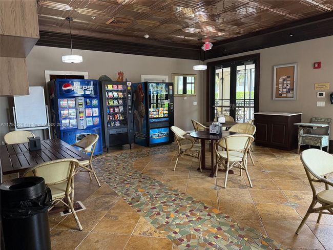 3390 - 3390 Nw 124 Th Ter, House other with 4 bedrooms, 4 bathrooms and null parking in Sunrise FL | Image 47
