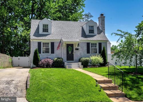 6711 Farragut Ave, FALLS CHURCH, VA, 22042-2115 | Card Image