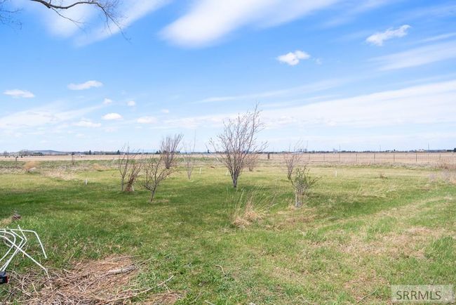 9891 N 5 Th E, House other with 4 bedrooms, 2 bathrooms and 2 parking in Idaho Falls ID | Image 12