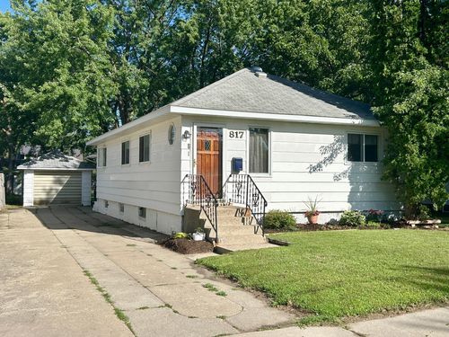 817 1st St Sw, Wadena, MN, 56482-1907 | Card Image