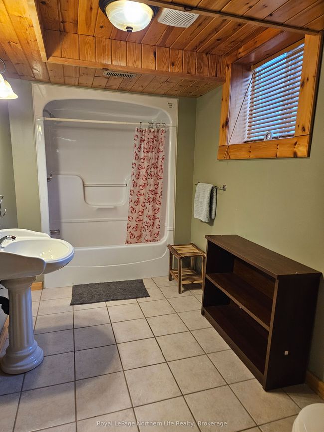 750 Bissett St, House other with 4 bedrooms, 3 bathrooms and 4 parking in Mattawa ON | Image 32