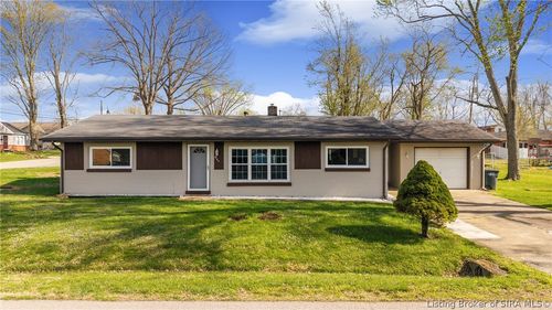 1242 Lindsey St, Charlestown, IN, 47111-1515 | Card Image