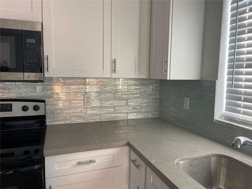 1-4281 Riverside Dr, Coral Springs, FL, 33065-5939 | Card Image