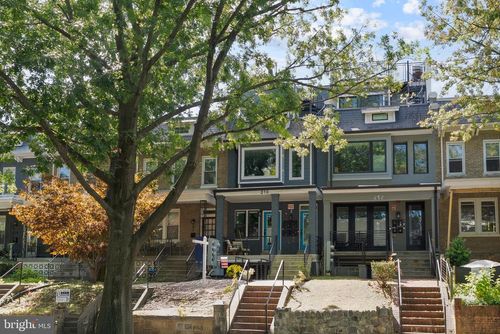 1-210 Varnum St Nw, WASHINGTON, DC, 20011-7321 | Card Image