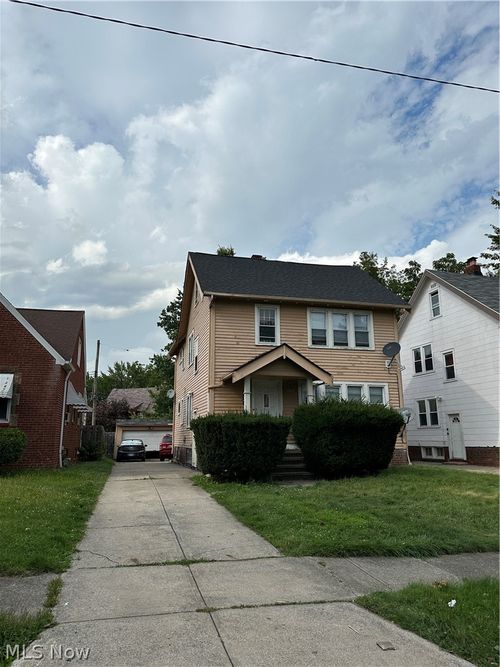 11219 Langton Ave, Garfield Heights, OH, 44125-2249 | Card Image