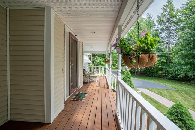 16 Ann Logan Cir, House other with 3 bedrooms, 3 bathrooms and null parking in Raymond NH | Image 5
