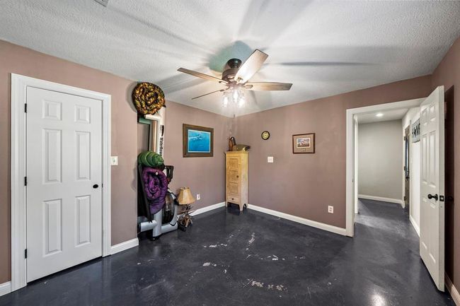 424 Hankamer Loop, House other with 3 bedrooms, 3 bathrooms and 2 parking in Hankamer TX | Image 29