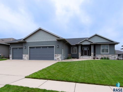 4304 S Safflower Ave, Sioux Falls, SD, 57110-4709 | Card Image