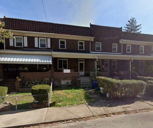 6526 Jackson St, Pittsburgh, PA, 15206-2236 | Card Image