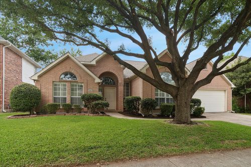 8402 Falconet Cir, Mckinney, TX, 75072-5821 | Card Image