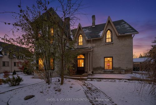 64 High St, Barrie, ON, L4N1W4 | Card Image