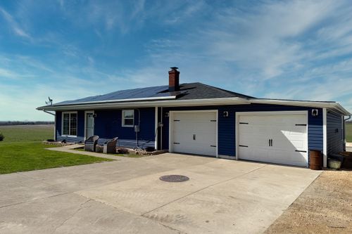 3929 Gleasman Rd, Rockford, IL, 61101-7743 | Card Image