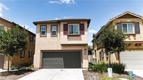 202 Laurel Cir, Vista, CA, 92081 | Card Image