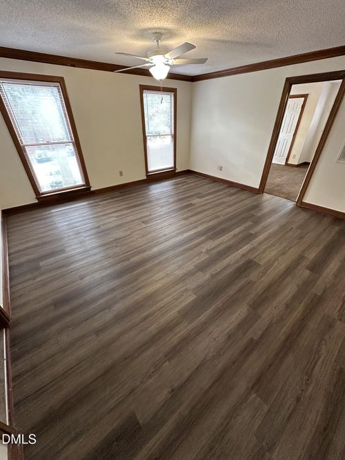 unit-202-3523 Ivy Commons Dr, Raleigh, NC, 27606-4911 | Card Image