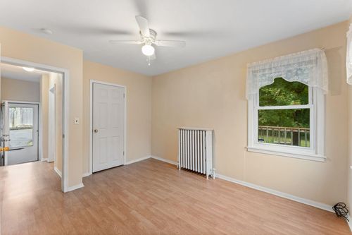 1740 English St, Maplewood, MN, 55109-4312 | Card Image