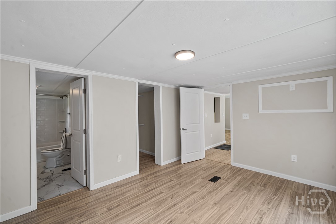 Residential in Richmond Hill 5