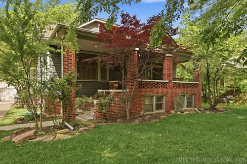 420 College Avenue, Norman, OK, 73069 | Card Image