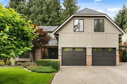 34849 Everett Dr, Abbotsford, BC, V2S7R7 | Card Image