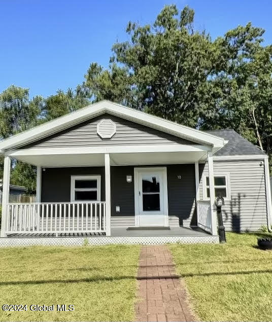 Holland Ave, Colonie, NY 12205