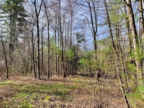 86 Elm Cir, Townsend, MA, 01469-1236 | Card Image