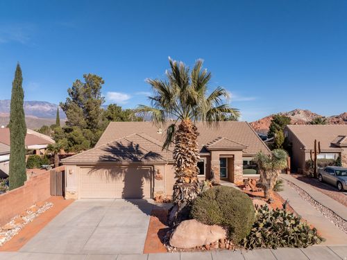 2484 W 960 N, Hurricane, UT, 84737-3452 | Card Image