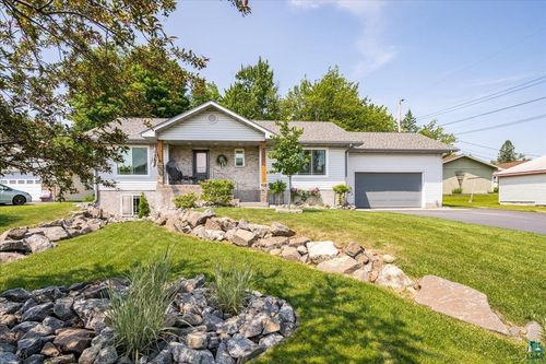 231 Chambersburg Dr, Duluth, MN, 55811 | Card Image