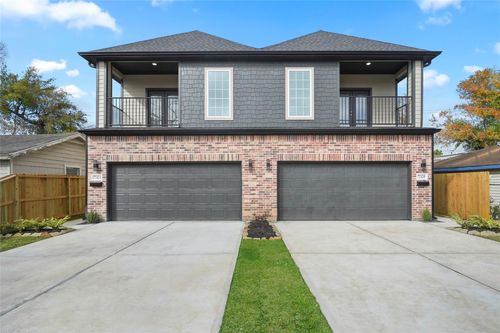 b-7242 Saint Augustine St, Houston, TX, 77021-6238 | Card Image