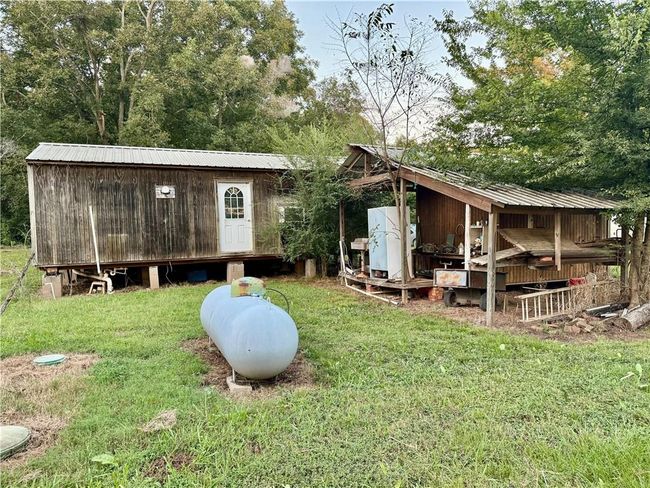 230 Nid Aigie Rd, House other with 1 bedrooms, 1 bathrooms and null parking in Cloutierville LA | Image 4