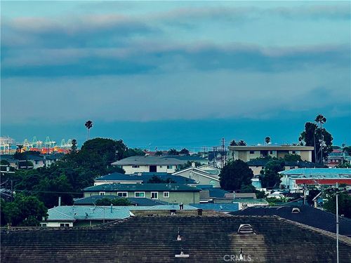 apt-4-1279 W 24th St, San Pedro, CA, 90731-4946 | Card Image