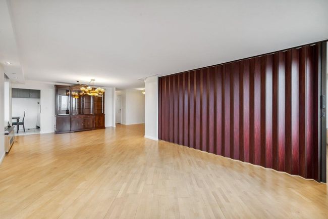 APT-1822 - 300 Winston Dr, Condo with 3 bedrooms, 3 bathrooms and null parking in Cliffside Park NJ | Image 14