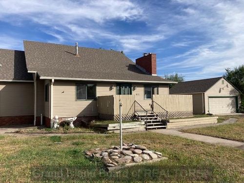 411 N Shady Bend Rd, Grand Island, NE, 68801-8430 | Card Image