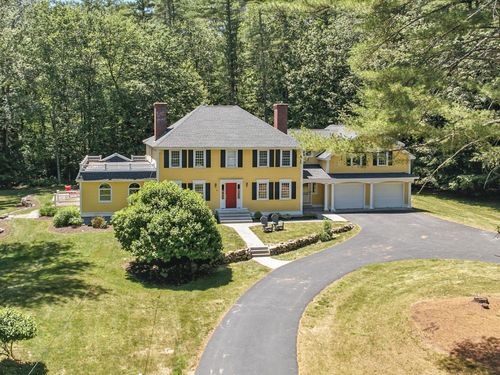 37 Magazine St, Bedford, NH, 03110-4810 | Card Image