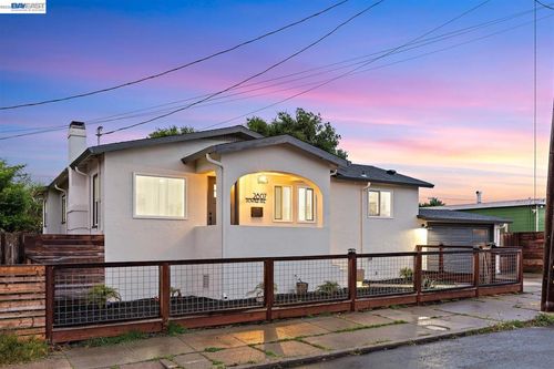 2807 Downer Ave, Richmond, CA, 94804-1441 | Card Image