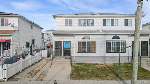 72-36 Almeda Ave, Arverne, NY, 11692-1134 | Card Image