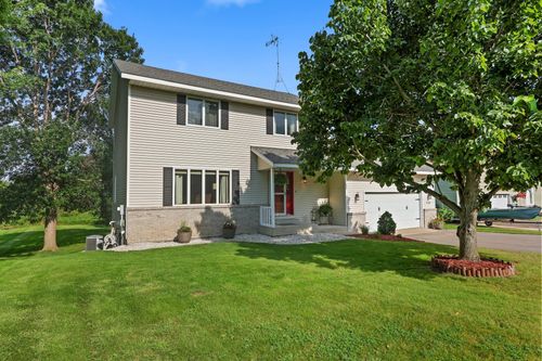 1852 Haller Way, Saint Cloud, MN, 56301-9566 | Card Image