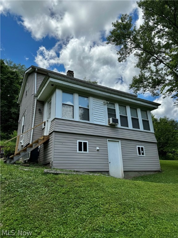 Oak Grove Rd, Wellsville, OH 43968