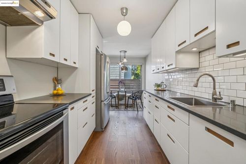 402-375 Jayne Ave, Oakland, CA, 94610-3367 | Card Image