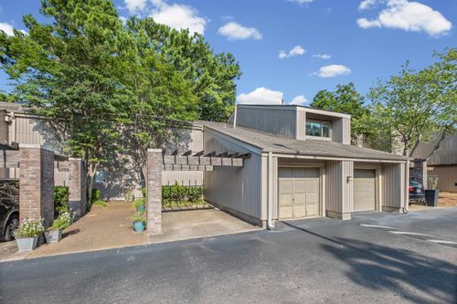 3302-736 Forest Lake Dr, Memphis, TN, 38117-5006 | Card Image