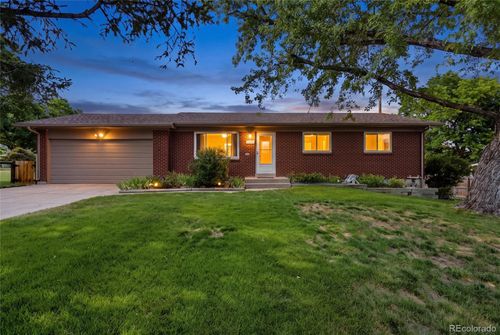 12155 W New Mexico Ave, Lakewood, CO, 80228-3925 | Card Image