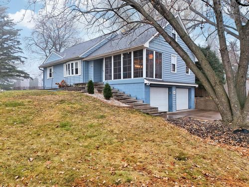 7021 34th Ave N, Crystal, MN, 55427-2113 | Card Image